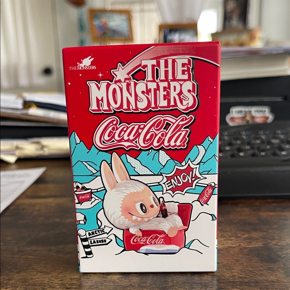 Coca-Cola The Monsters Red and White Box